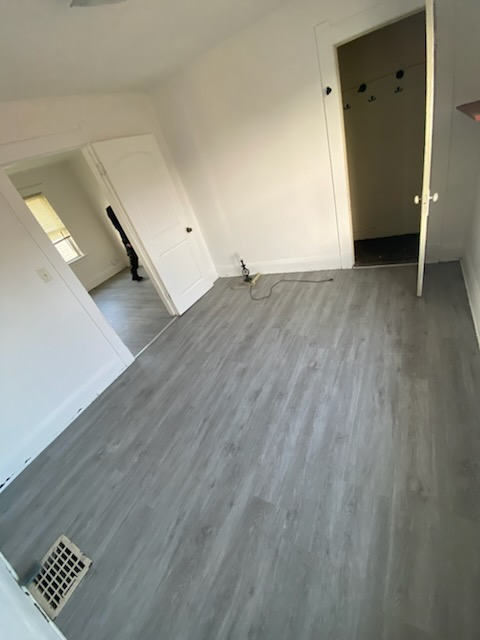 221 Licking St unit 2 – photo 5
