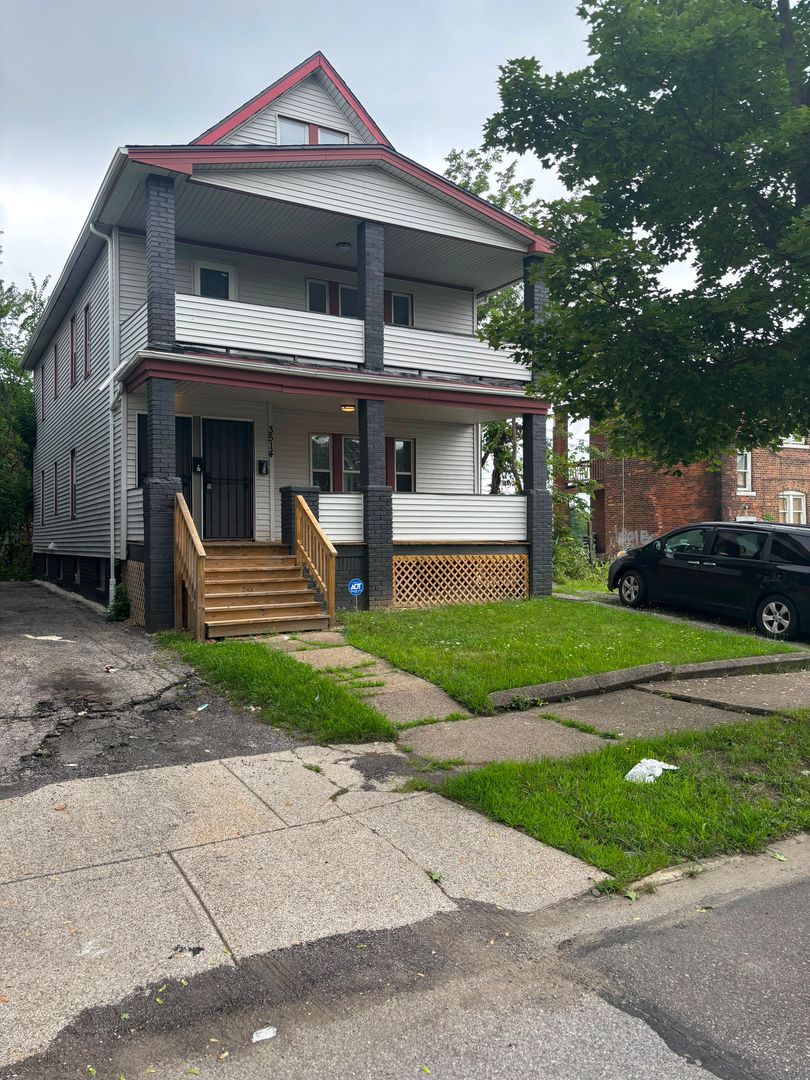 3514 E 118th St unit Down – photo 1