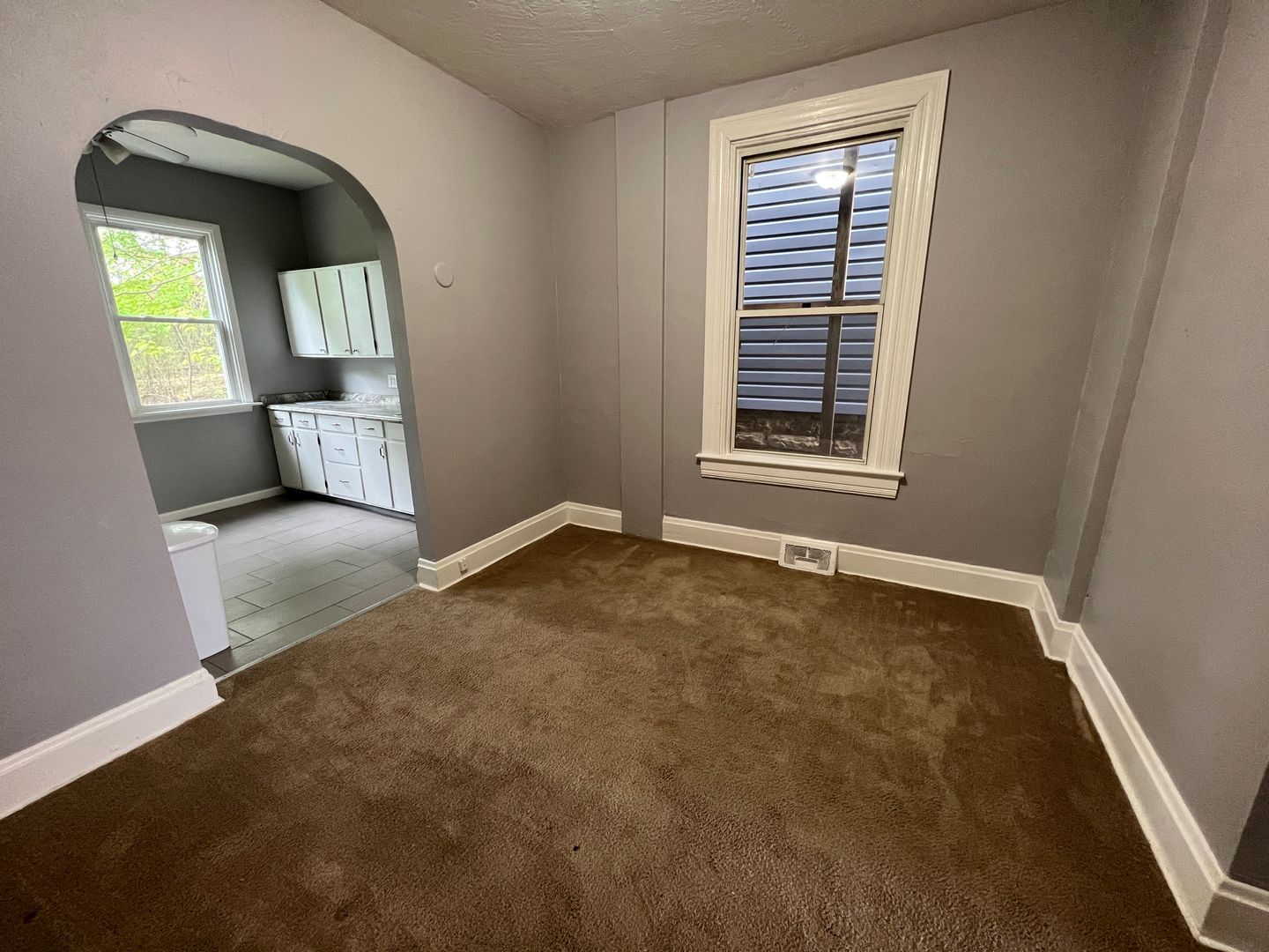 325 Rowland Ave unit Apt. #1 – photo 4