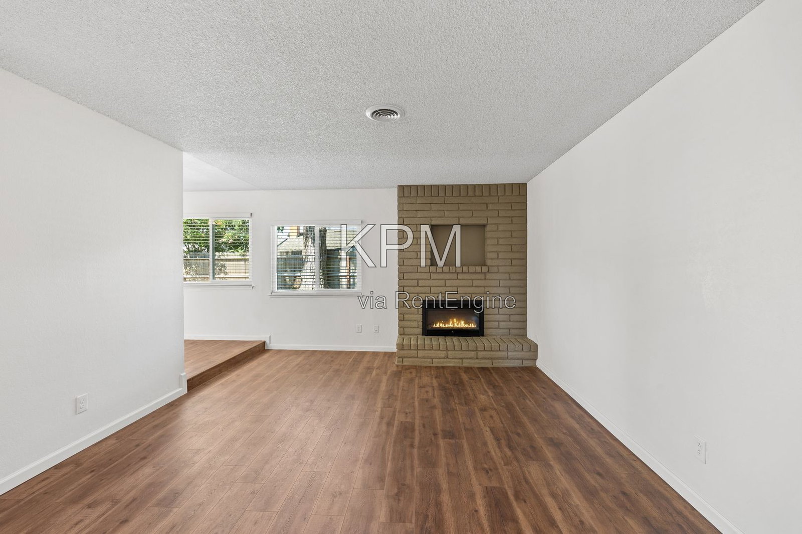1735 Kingwood Ave – photo 5