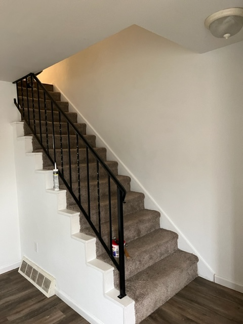661 5th St – photo 3