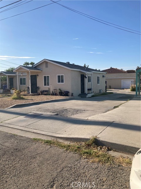 16859 Fairfax St – photo 1