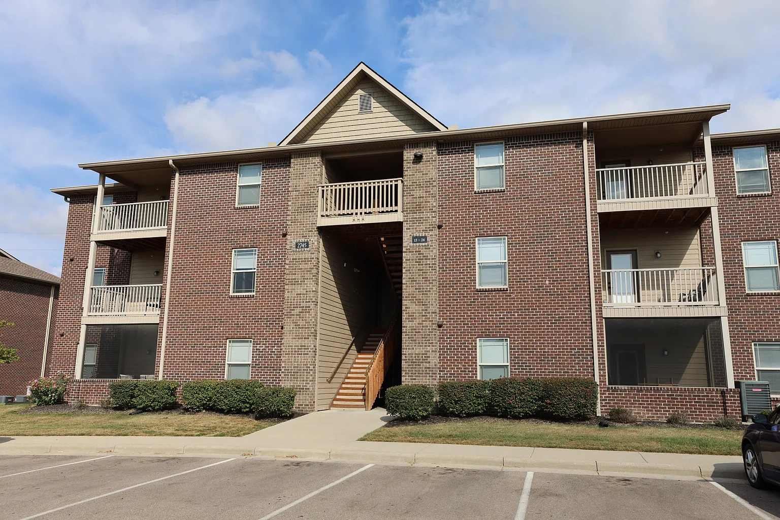 Nicholas Place Apartments – photo 4