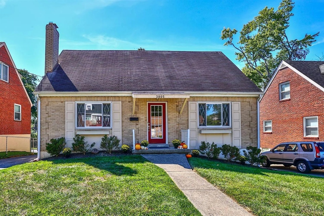 3805 Meadowlark Ln – photo 1