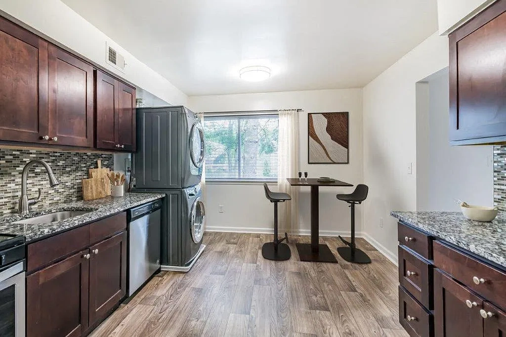 Tanglewood Terrace Apartment Homes – photo 3