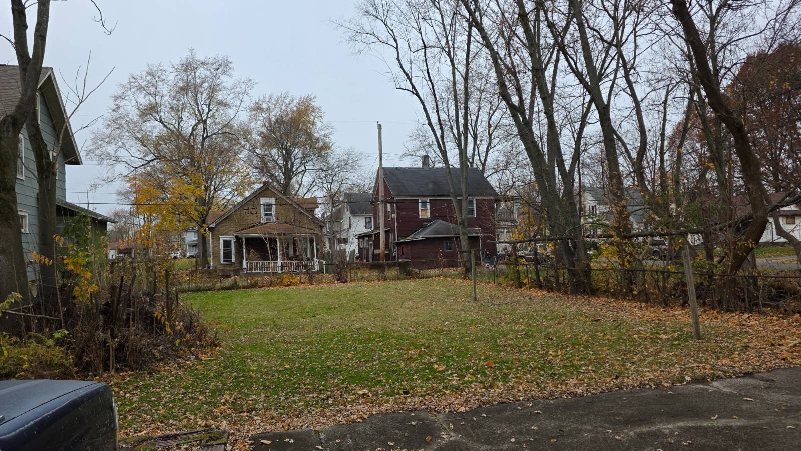 915 S Freedom Ave – photo 3