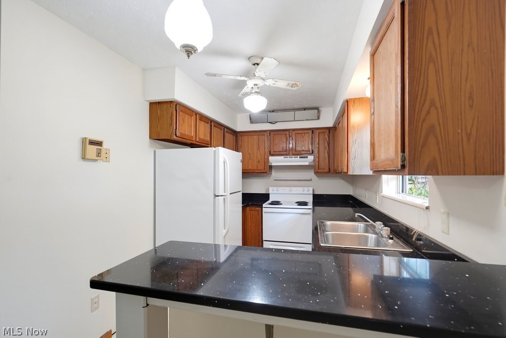6257 3rd Ave – photo 4