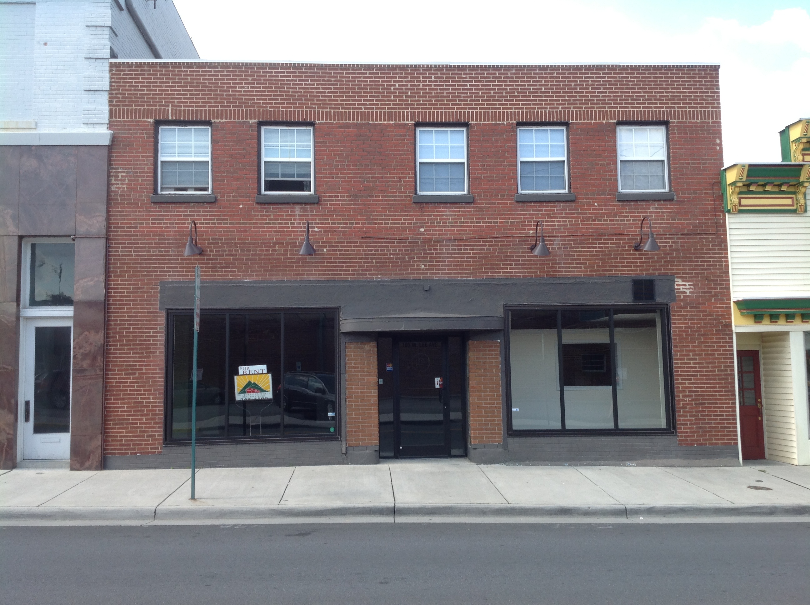 105 W Lee Ave unit # 1-3 2 – photo 2