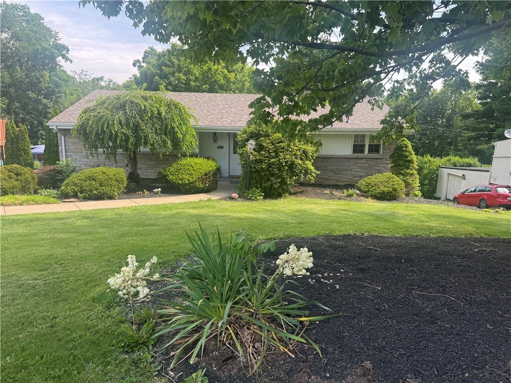 257 Johnston Rd – photo 1