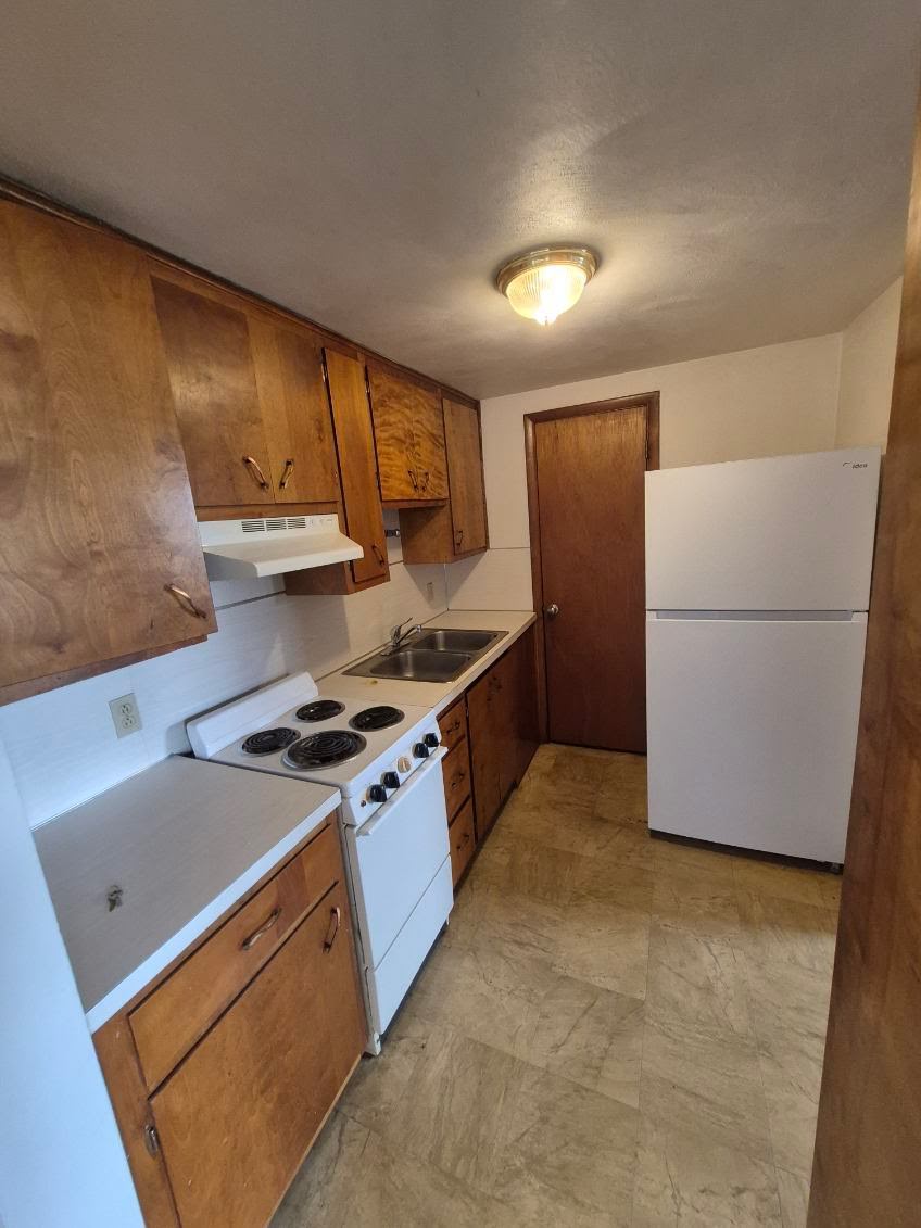 360 E Rosewood Ave unit 13 – photo 3