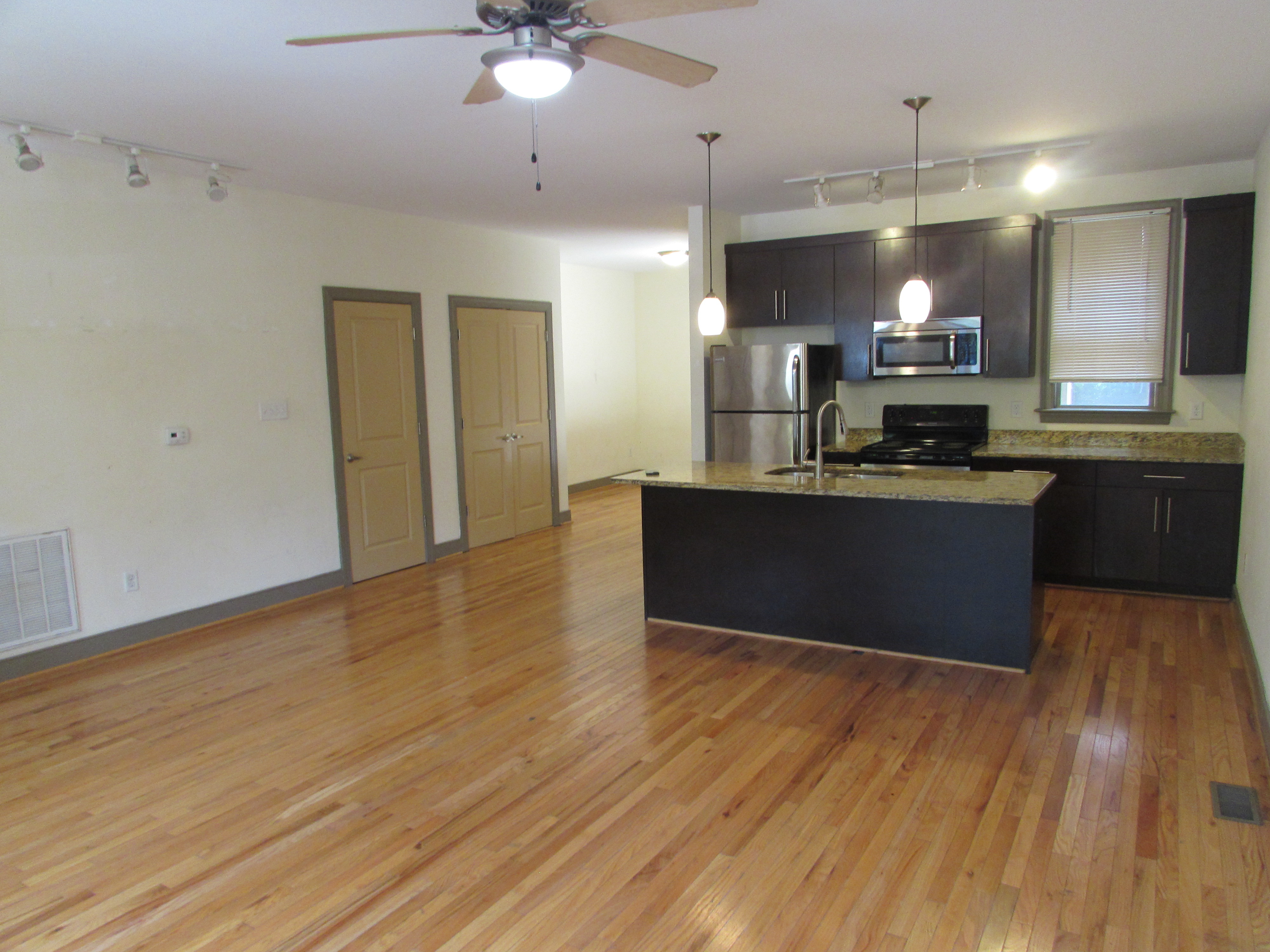 2628 W Grace St – photo 4