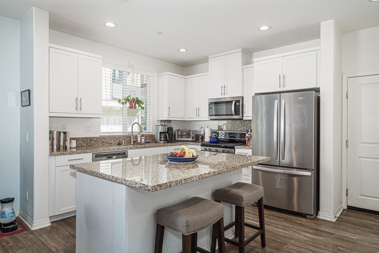 512 Heron Ln unit 1 – photo 4