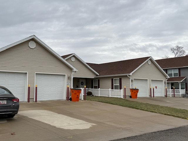 911 N Riverside Dr unit 7 – photo 1