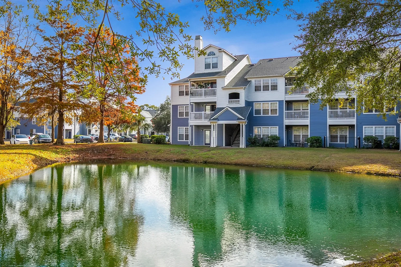 Views at River Bend – photo 1