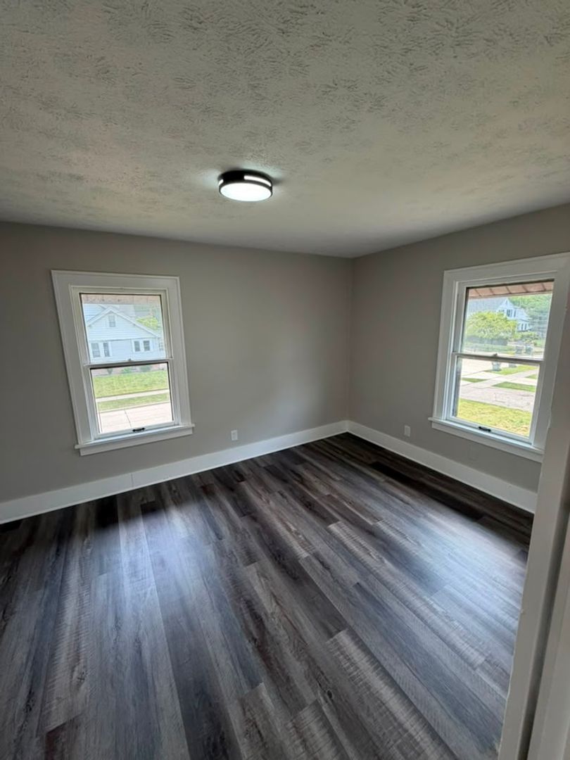 1700 E 290th St unit Up – photo 5