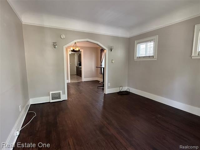 264 E Woodland St – photo 4