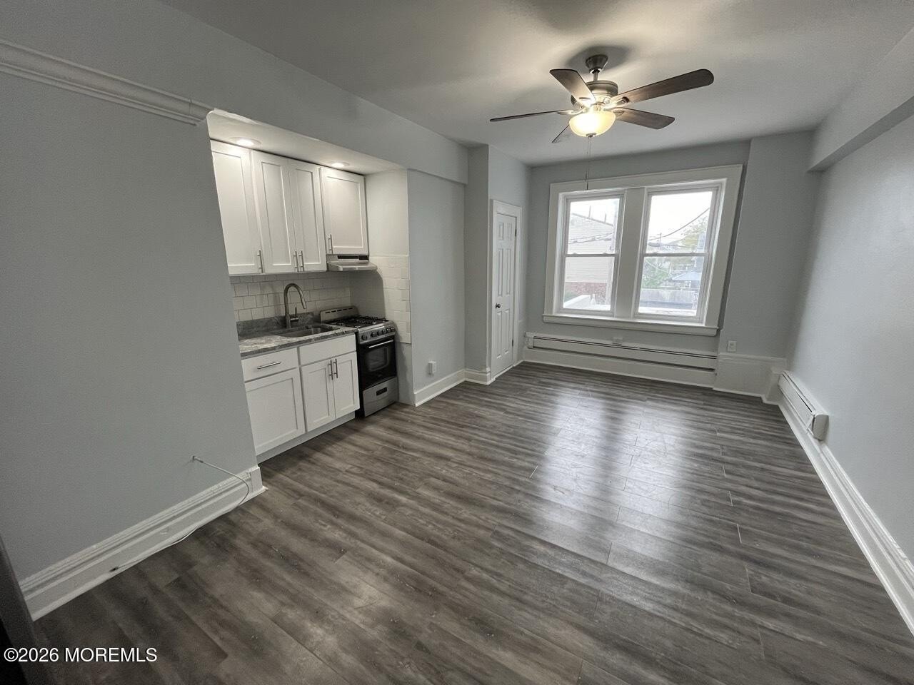 201 Lareine Ave #208 – photo 1