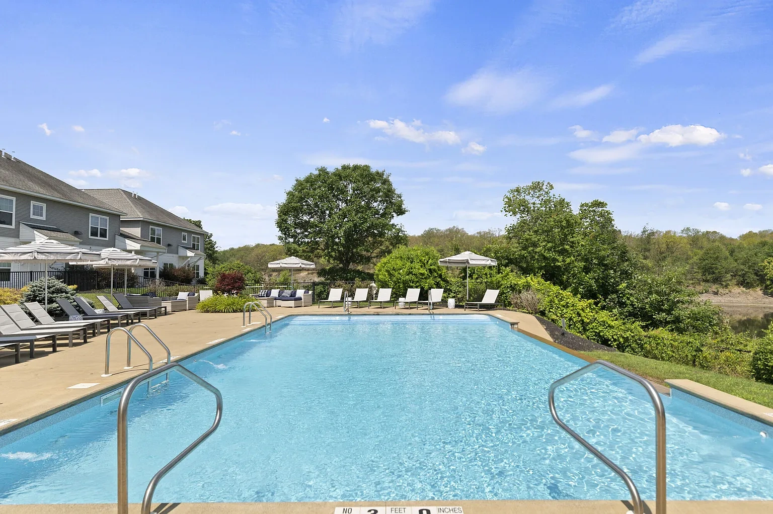 Water's View – photo 2