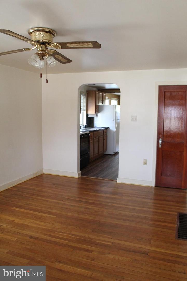 4840 Lehman Rd – photo 3