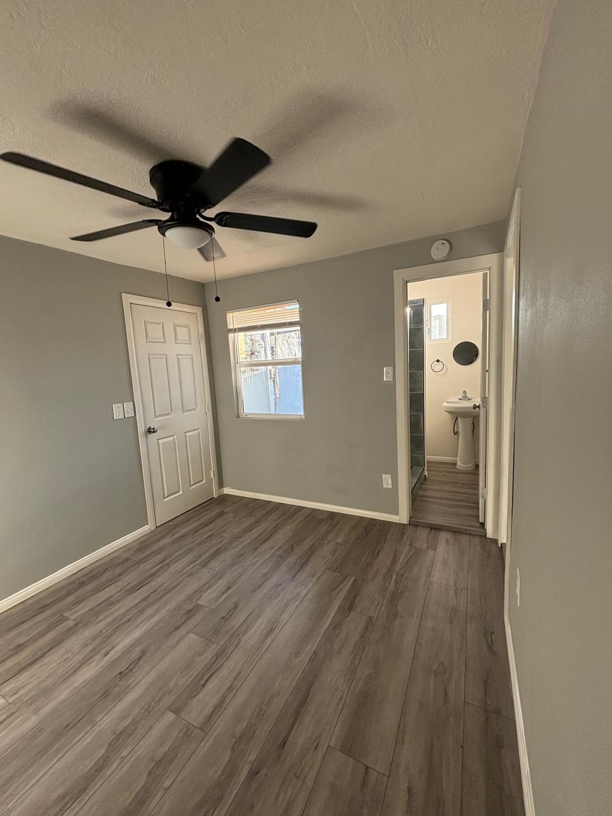 3721 N Byron St unit 3727 – photo 1