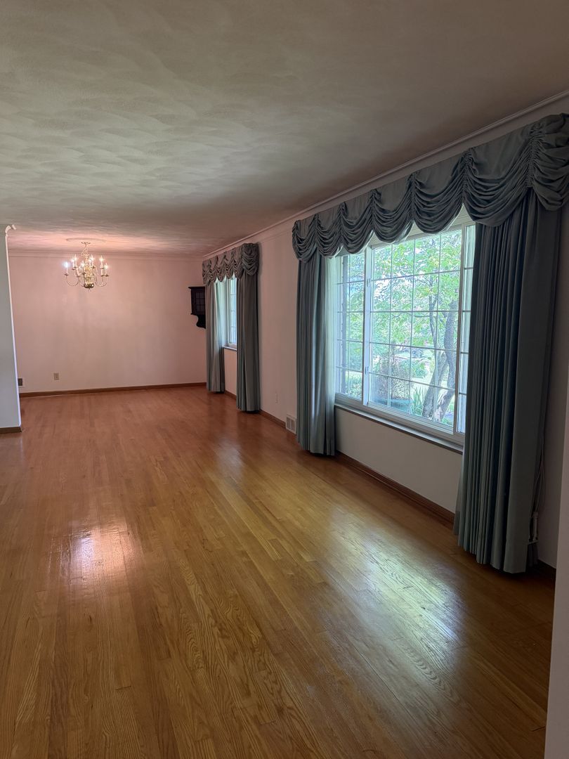 926 Laurelwood Rd – photo 3