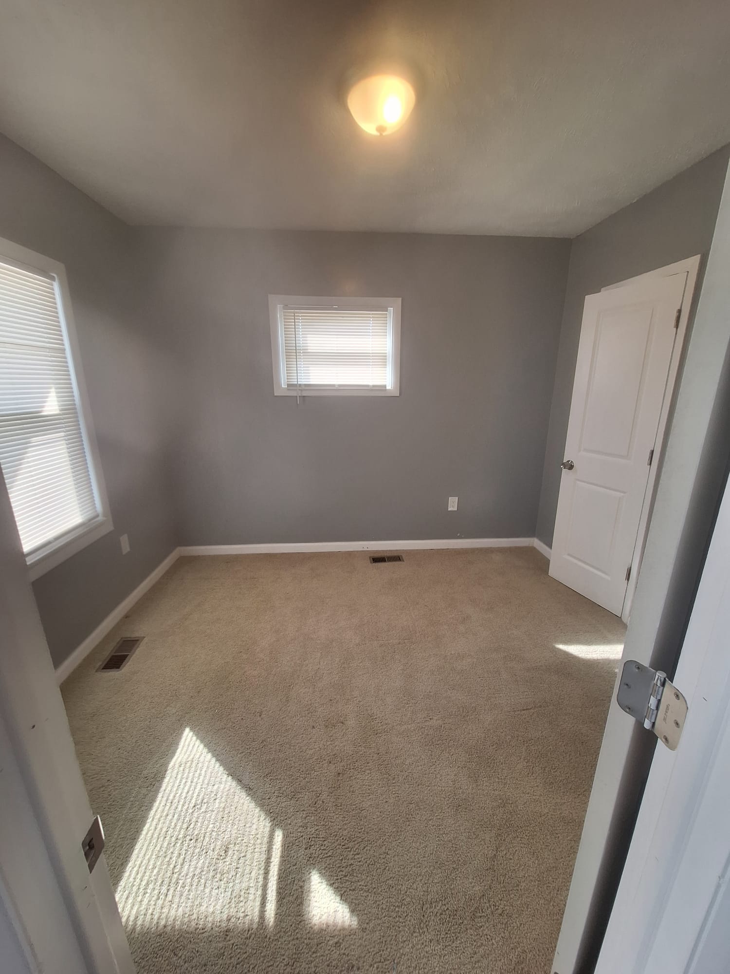 12613 Parkhill Ave – photo 3