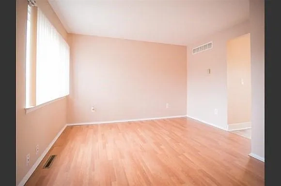 Woodland Square Apartments – photo 5