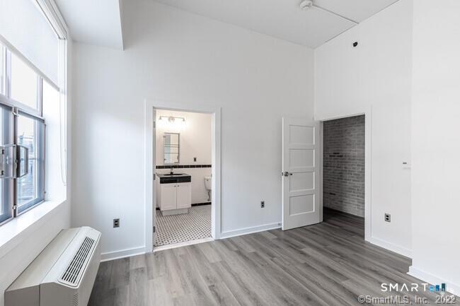 15 Dinah Rd unit 303 – photo 2