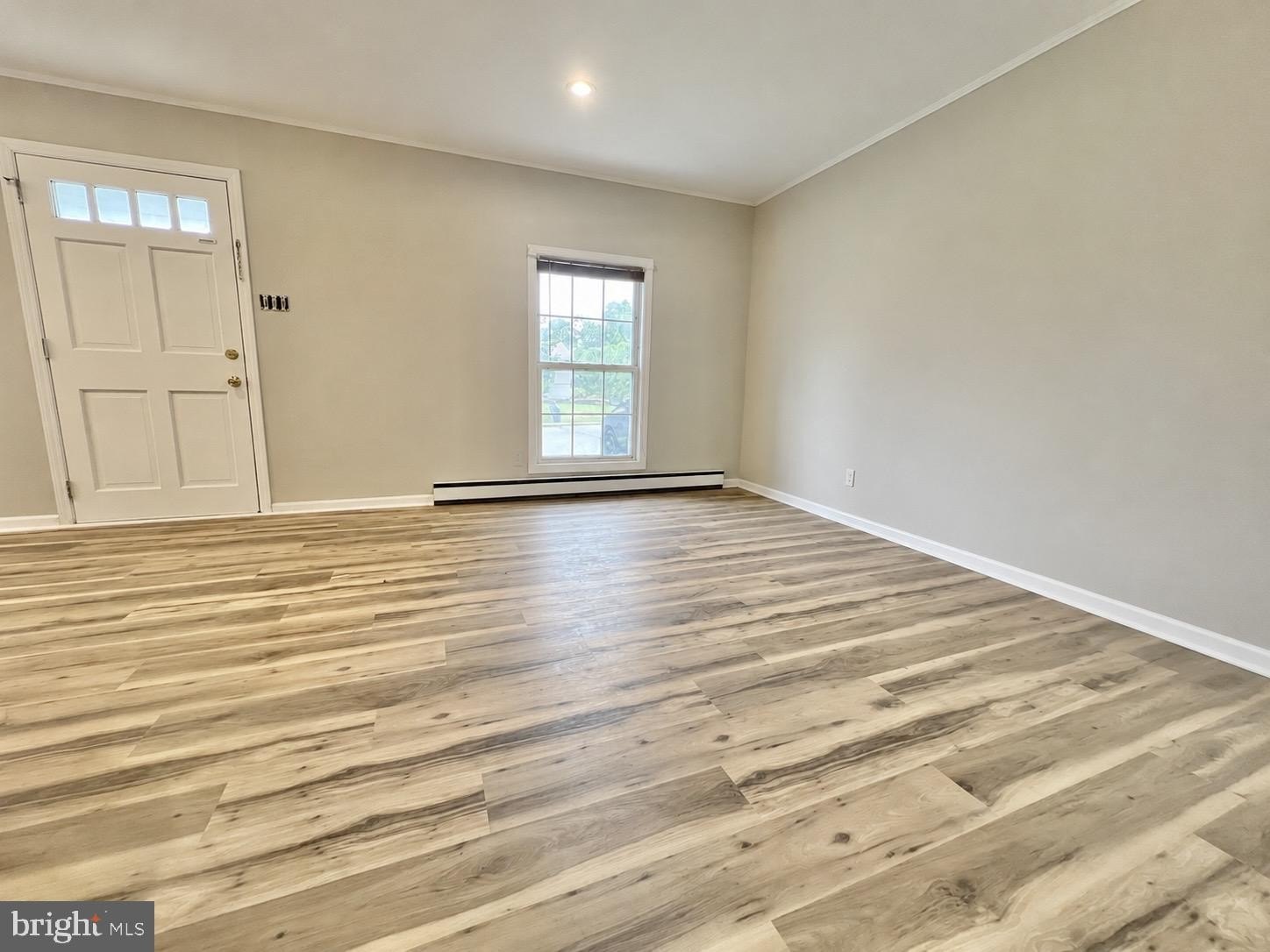 226 Elwyn Ave – photo 4