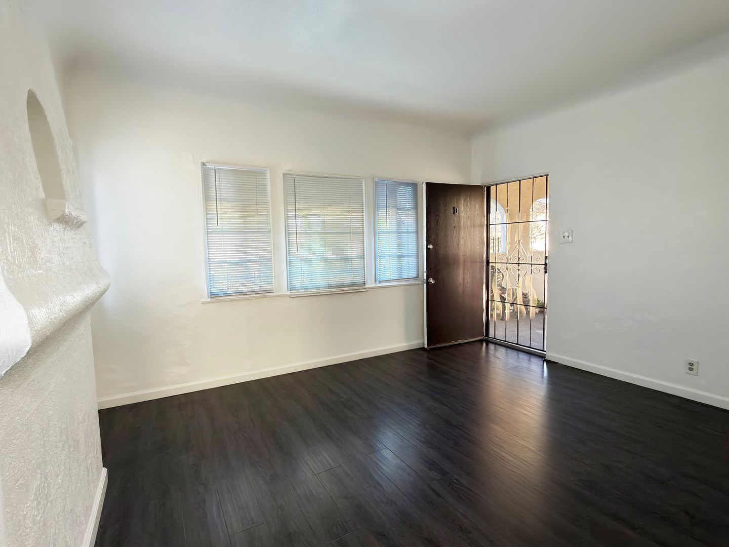 1045 St Louis Ave unit D – photo 1