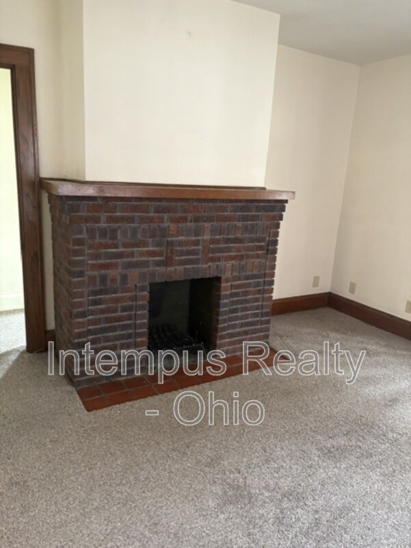 43 Manchester Ave – photo 4