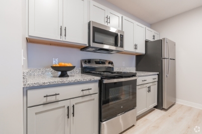 5121 Oakwood Landings Ln unit 403 – photo 4