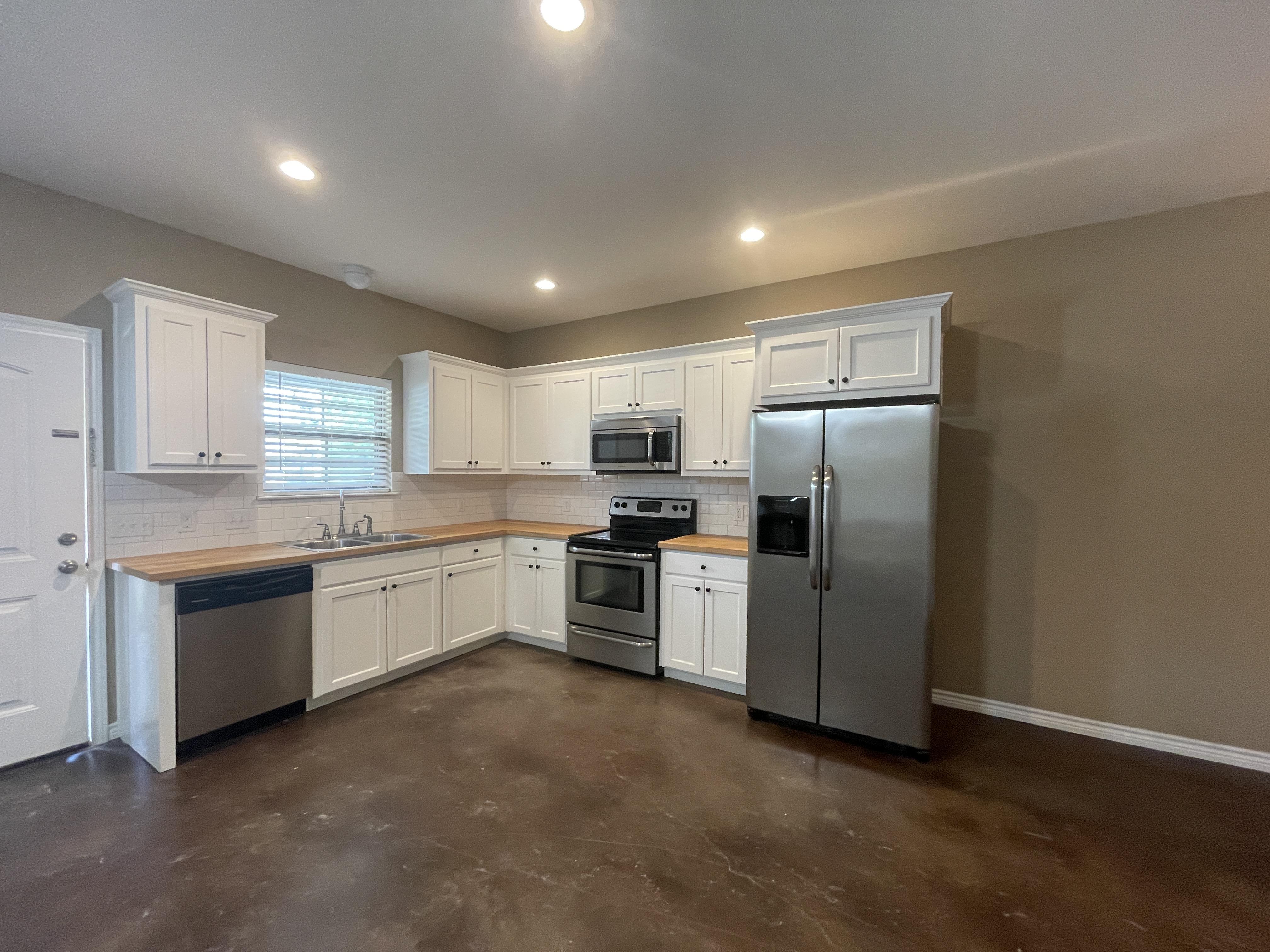 501 FM 315 unit 3 – photo 4