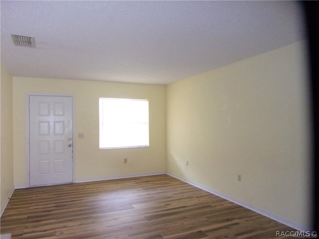608 Long Ave – photo 2