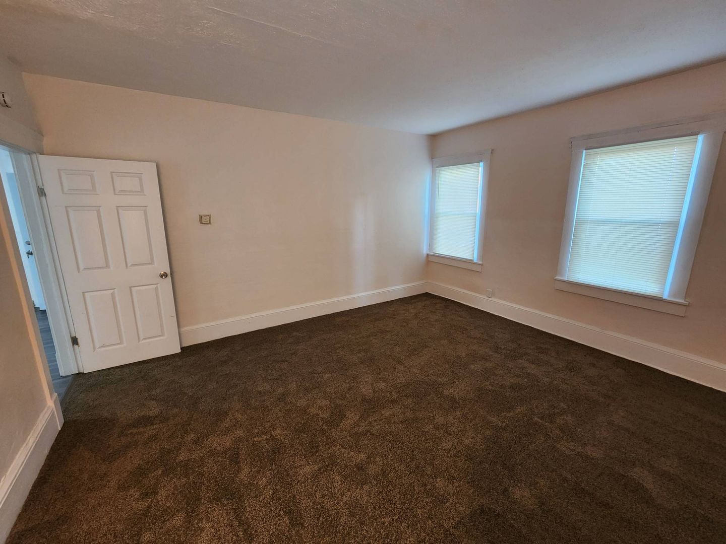 6701 Gertrude Ave unit Unit 2 – photo 5