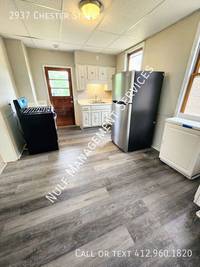 2937 Chester St – photo 2