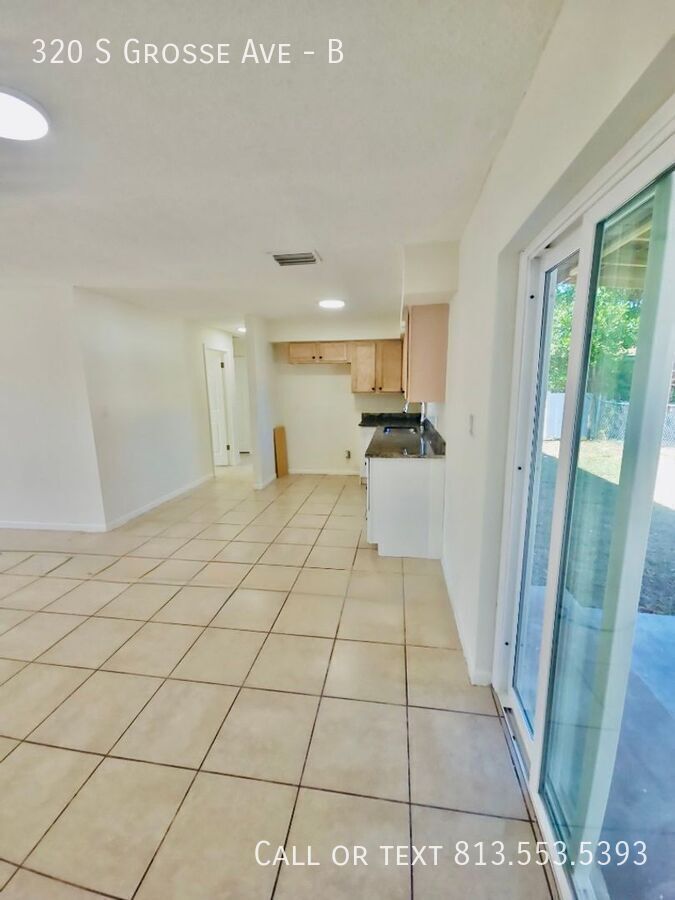 320 S Grosse Ave – photo 5