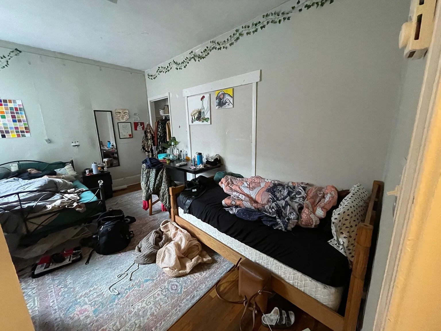 881 Huntington Ave. – photo 1