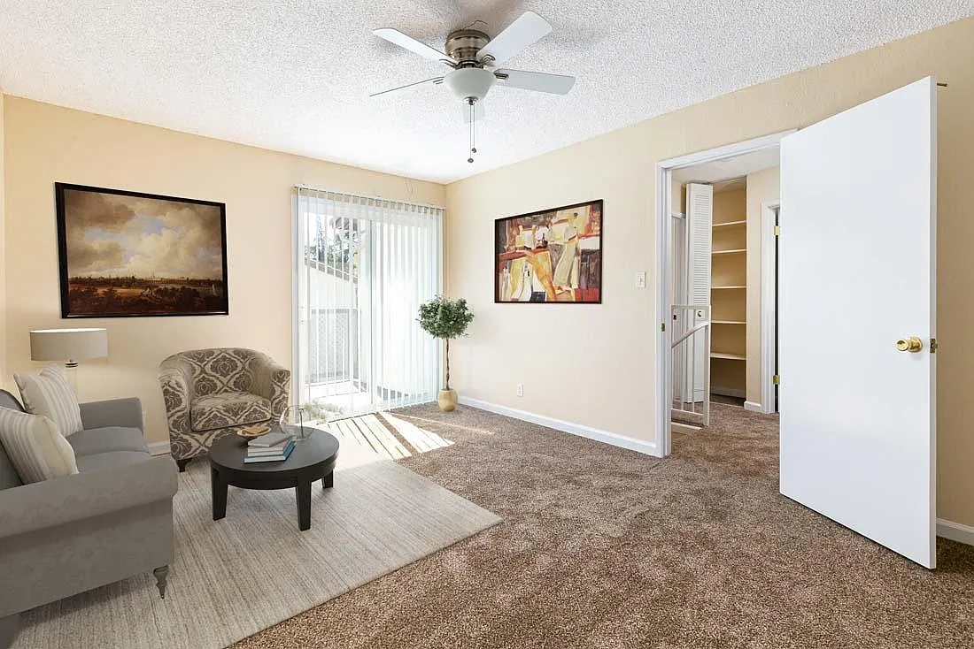 Dry Creek Apartments – photo 4