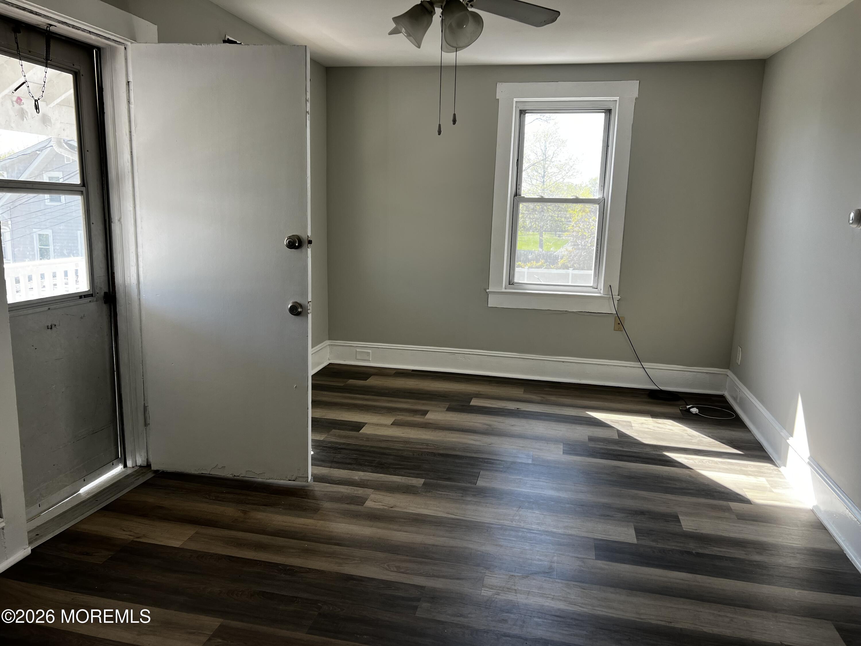 1221 9th Ave unit 3 – photo 4