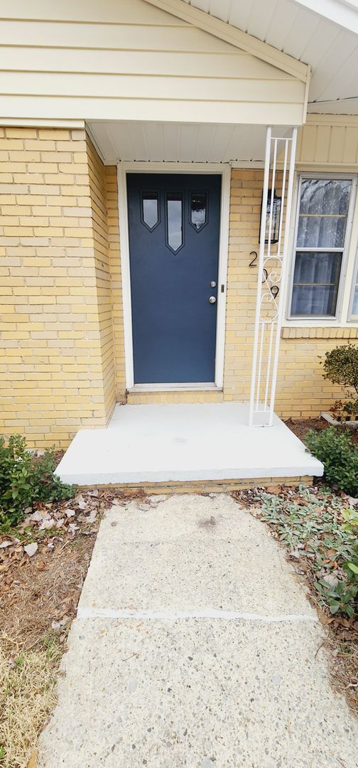 209 Knoll Crest Dr – photo 2