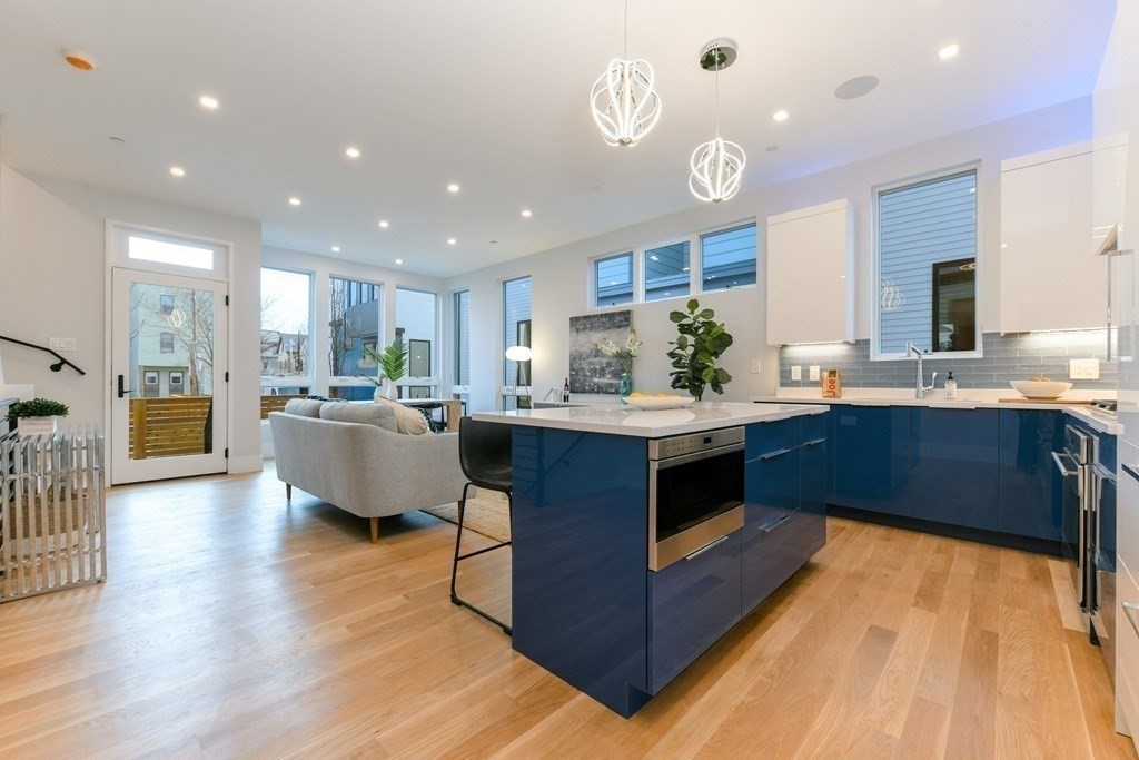 227 Prospect St unit 1 – photo 5