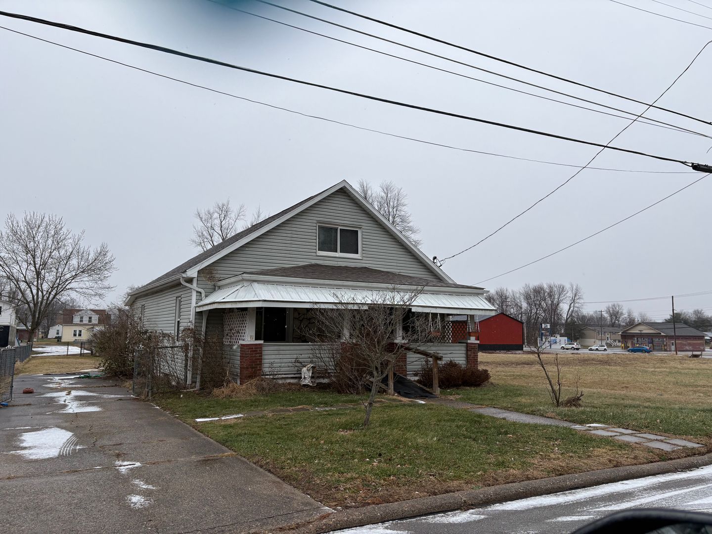 2625 27th Ave – photo 2