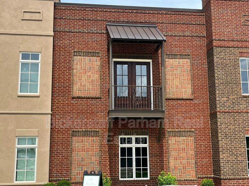 6801 River Rd unit 507 – photo 1