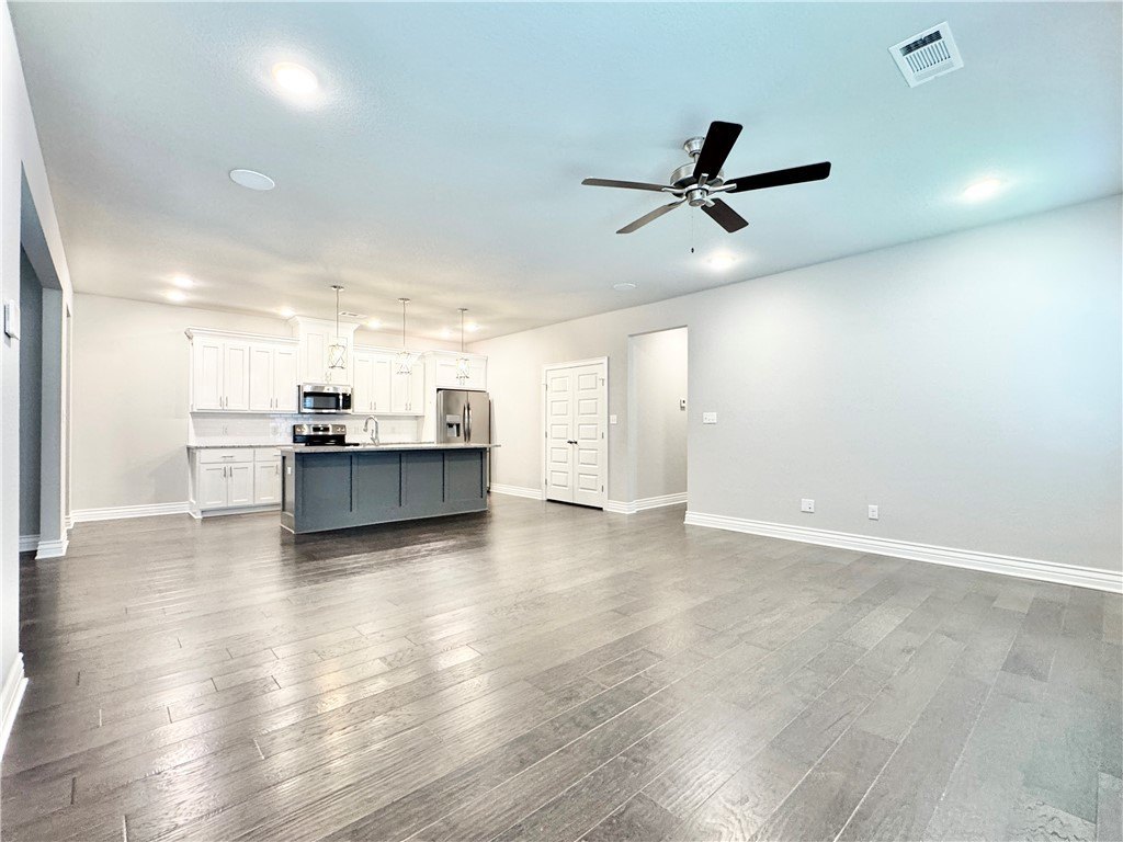 3786 W Somerville Ln – photo 3