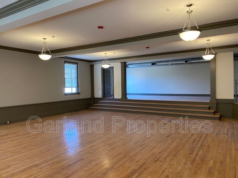 821 Salem Ave SW unit 101 – photo 1