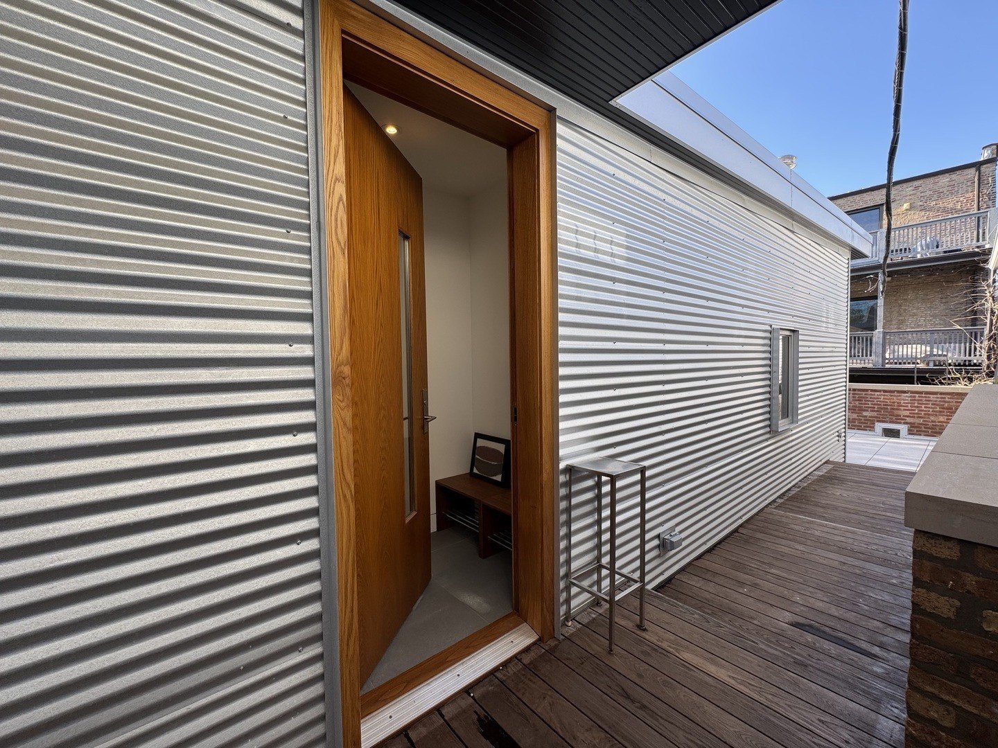 1317 N Leavitt St – photo 4