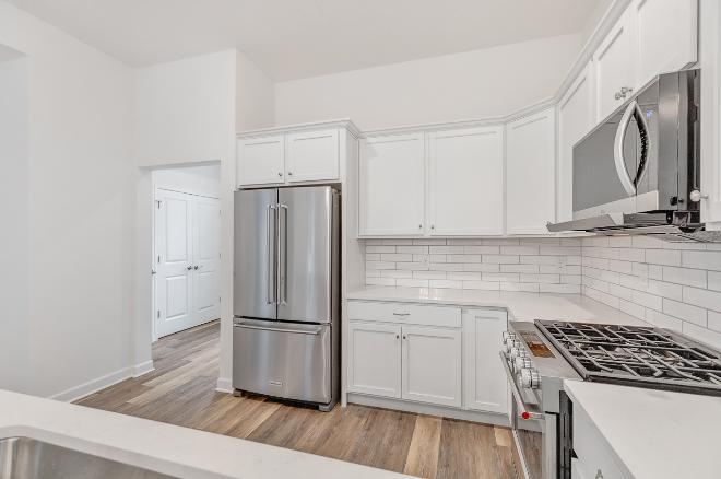 2253 E 97th St – photo 4