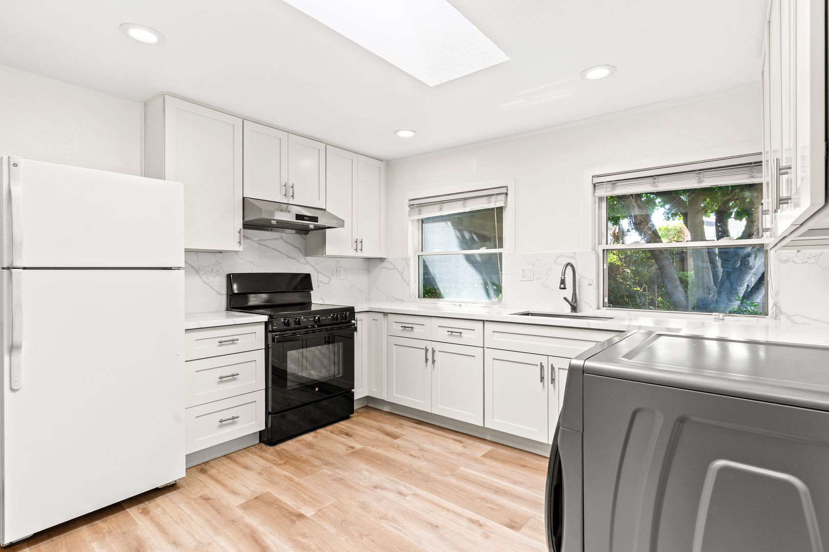 19546 Santa Maria Ave unit Rear – photo 2