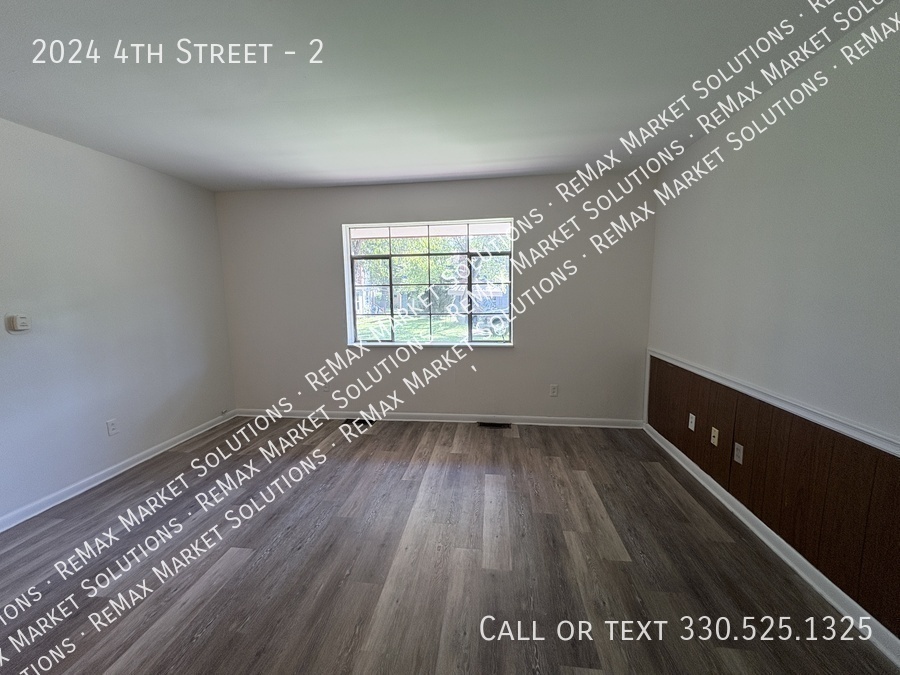 2024 4th St – photo 2